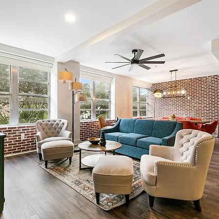 Gorgeous 4Br Luxury Condo Steps To French Quarter